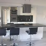 Appartement Duplex De Standing Au Calme Avec Piscine